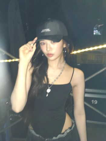 Full leaked An yujin page private onlyfans photo