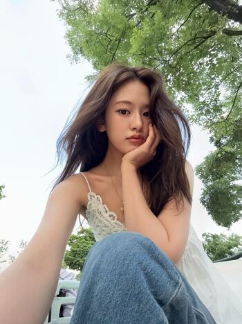 Full leaked An yujin private onlyfans photo