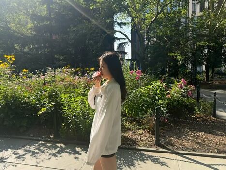 Full leaked An yujin page private onlyfans photo