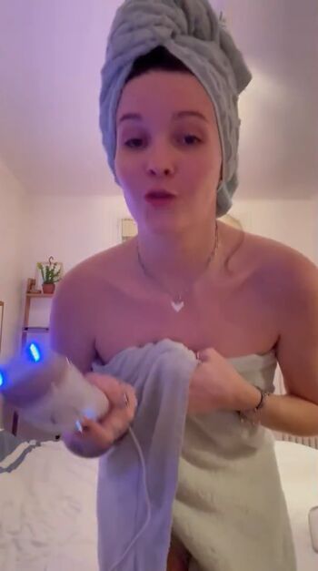 Full leaked Ana swhite private onlyfans photo