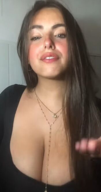 Full leaked Anaa mariaa private onlyfans photo