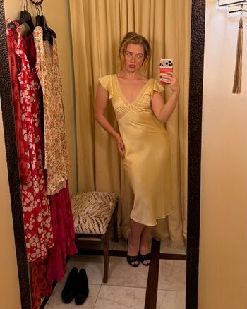 Full leaked Anais gallagher private onlyfans photo