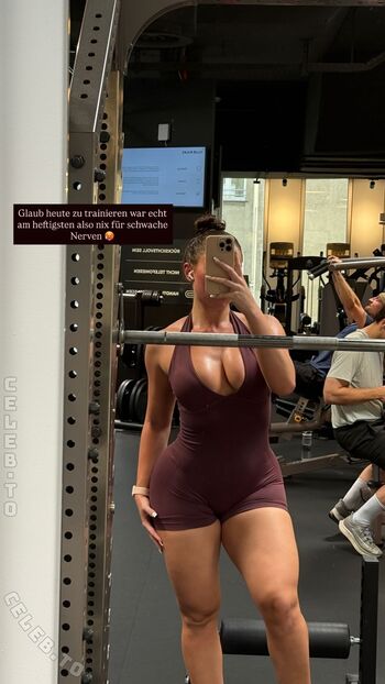 Full leaked Analena lz private onlyfans photo