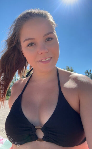 Anastasia_rose_official