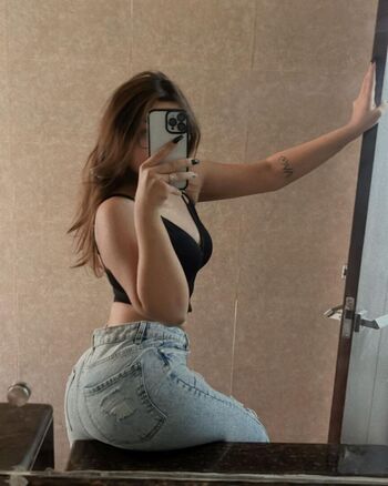 anchorcutymendiratta