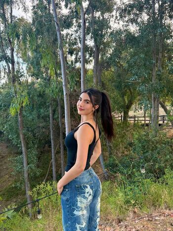 Full leaked Andrea botez private onlyfans photo