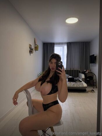 Full leaked Angel luxury private onlyfans photo
