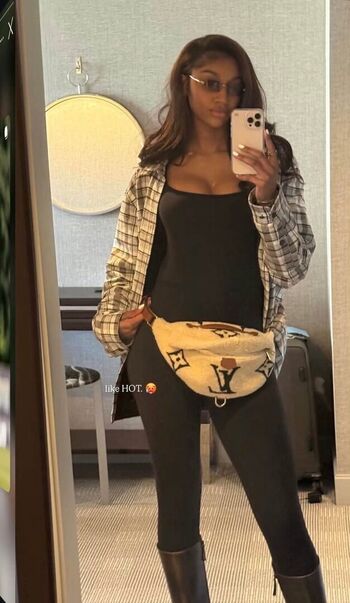 Full leaked Angel reese private onlyfans photo