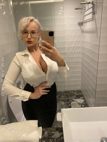 Full leaked Angel wicky private onlyfans photo