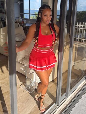 Full leaked Angela simmons page private onlyfans photo