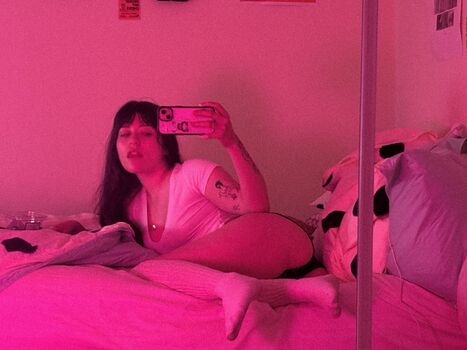 Angelbunnigrl