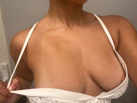 Full leaked Angelicita private onlyfans photo