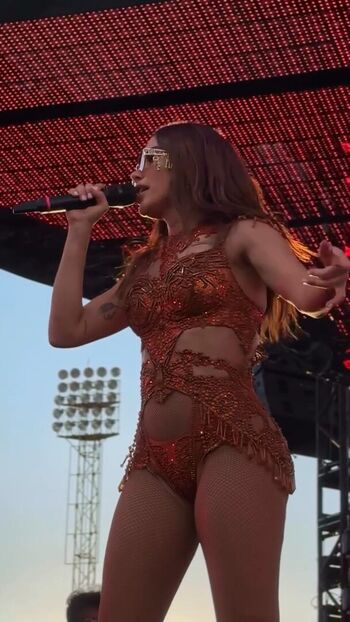 Full leaked Anitta page private onlyfans photo