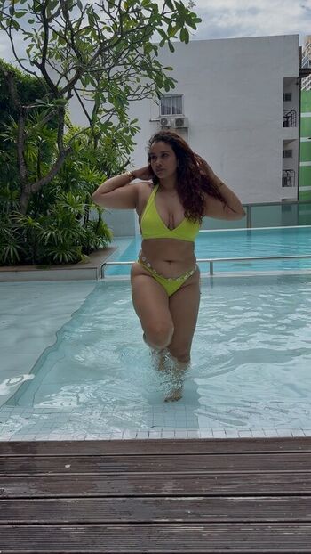Full leaked Anjuthecurlygirl private onlyfans photo