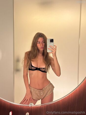 Full leaked Anna maligoshika  page private onlyfans photo