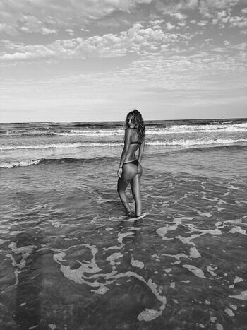 Full leaked Anna naum private onlyfans photo
