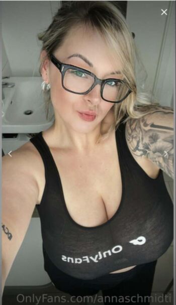 Full leaked Anna schmidt private onlyfans photo