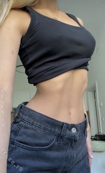 Full leaked Annaauroraegger private onlyfans photo