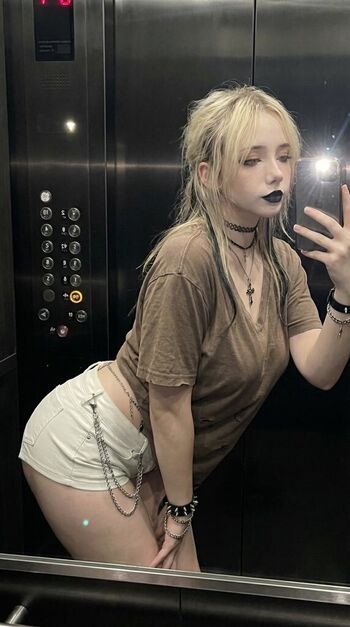 Full leaked Annadark private onlyfans photo