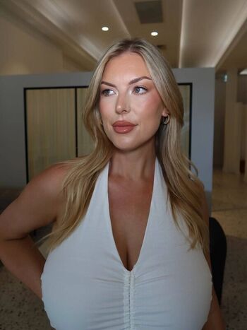 Full leaked Annaliese gann private onlyfans photo