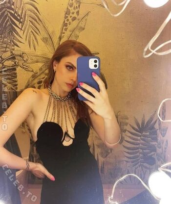 Full leaked Annalisaufficiale private onlyfans photo