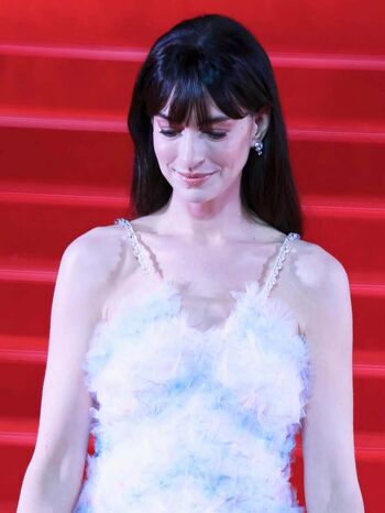Full leaked Anne hathaway page private onlyfans photo