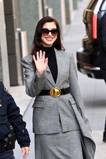 Full leaked Anne hathaway page private onlyfans photo