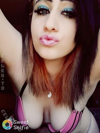 Anne Hot-Girl