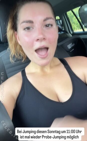 Full leaked Annekastrotmann private onlyfans photo