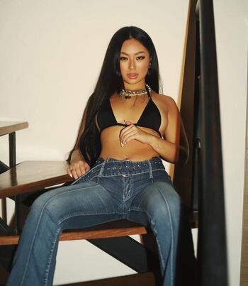 Full leaked Annie hikari private onlyfans photo