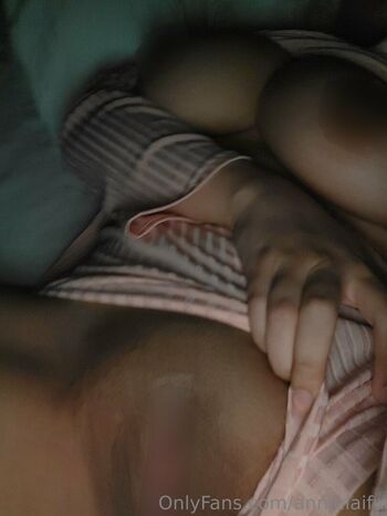 Full leaked Annjelaifu private onlyfans photo