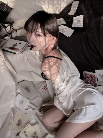 Full leaked Anshia flower page private onlyfans photo