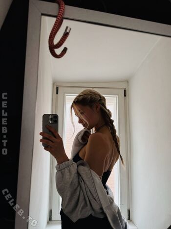 Full leaked Antonia albrecht private onlyfans photo
