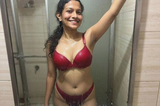 Anushka Das