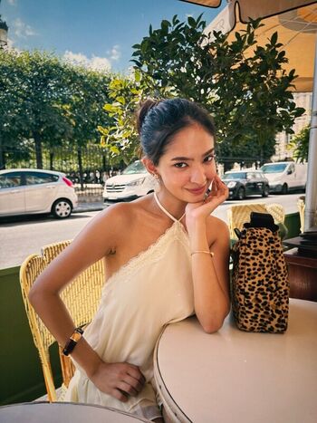 Anushka Sen