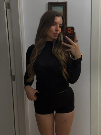 Full leaked Anxhelz private onlyfans photo