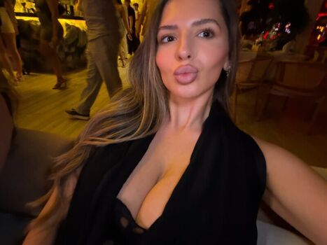 Full leaked Anxhelz private onlyfans photo
