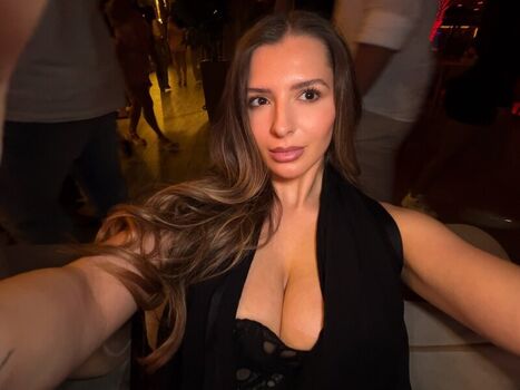 Full leaked Anxhelz private onlyfans photo
