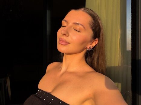 Full leaked Anxhelz private onlyfans photo