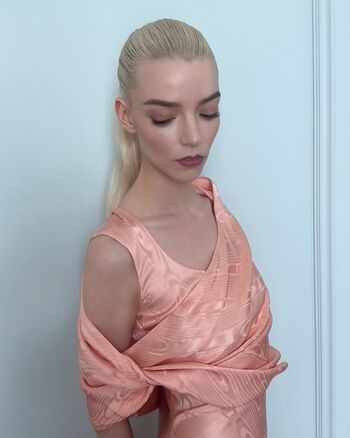 Full leaked Anya taylor joy page private onlyfans photo
