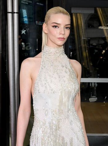 Full leaked Anya taylor joy private onlyfans photo