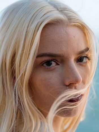 Full leaked Anya taylor joy  page private onlyfans photo