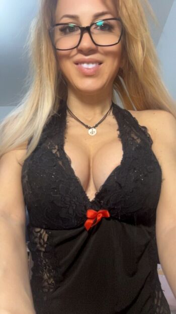 Full leaked Anysadoll private onlyfans photo