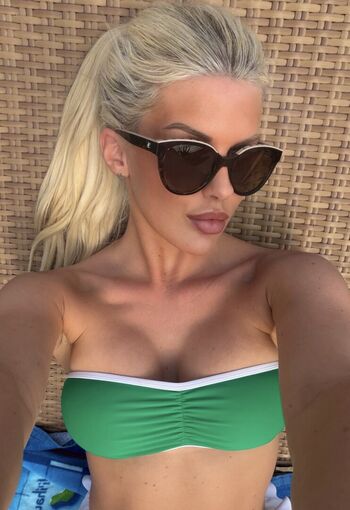 Full leaked Anythingblondbarbiie private onlyfans photo