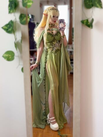 Full leaked Aoy queen private onlyfans photo