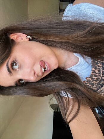 Full leaked Apollinegrmz private onlyfans photo