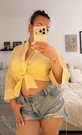 Full leaked Apr allegra private onlyfans photo