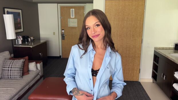 Full leaked April olsen private onlyfans photo