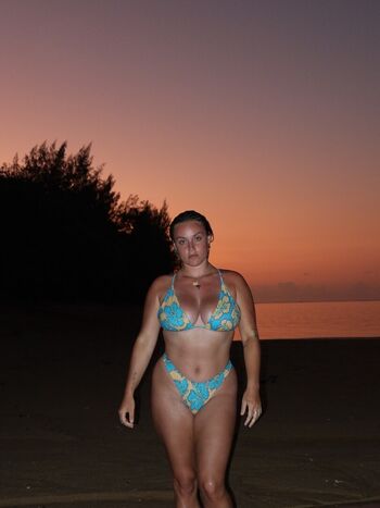 Full leaked Aquisandrax private onlyfans photo