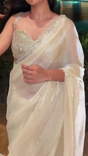 Full leaked Aradhya  page private onlyfans photo